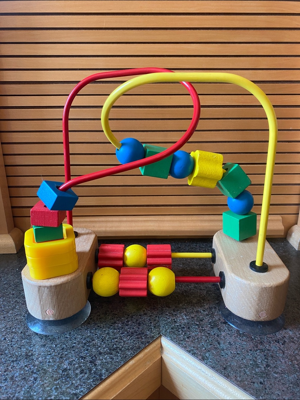 Melissa & Doug Red, Yellow, Blue & Green Bead Maze Activity